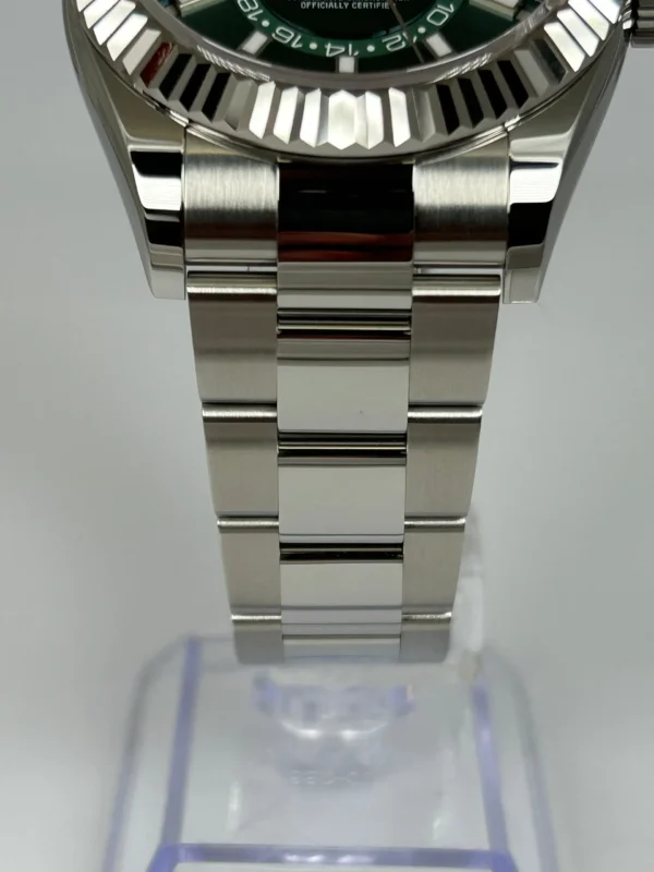 Superclone Rolex Sky-Dweller 42 mm Mint green Dial 336934 Oyster
