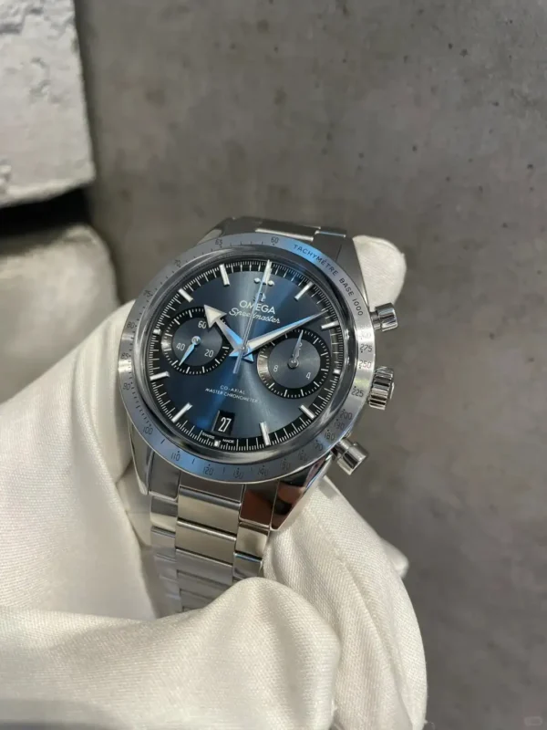 15A2E8AC-7D13-764D-E9FD-3EF5DB9F752A.webp Omega Speedmaster Men Automatic Blue Stainless Steel Watch O33210415103001