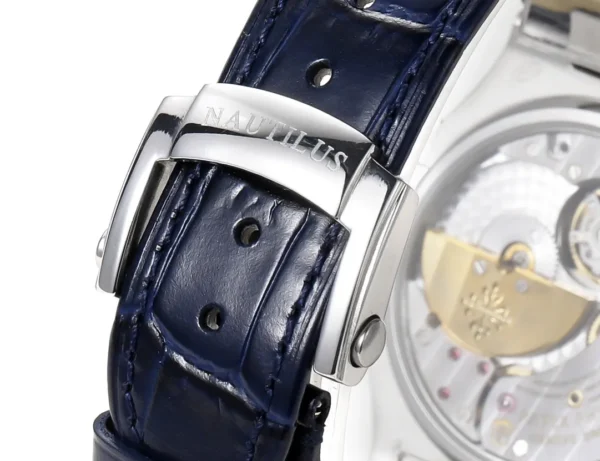 1ABED250-5AEF-9ED1-75F7-A4344DDFD347.webp TW Patek Philippe Blue Nautilus Watch