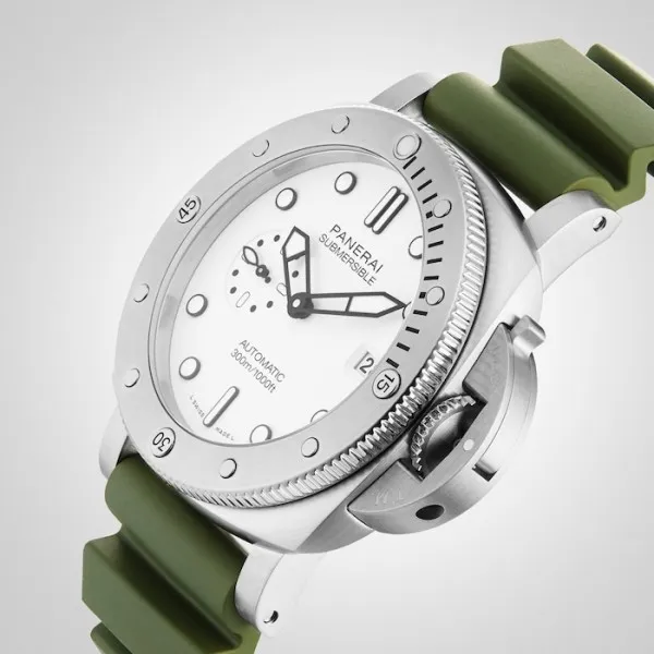 Panerai Submersible Men Automatic White Rubber Watch PAM01226