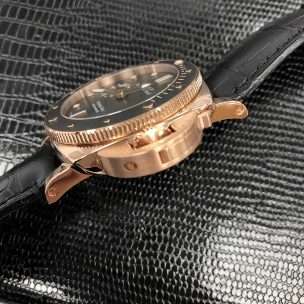 Panerai Submersible Men Automatic Black Alligator Watch PAM00974