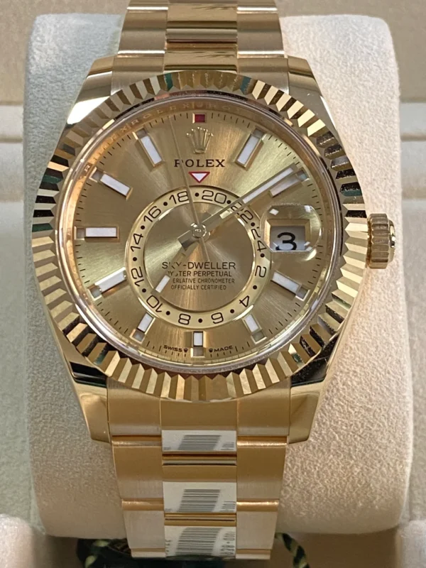 253384F4-403F-1A1D-2D9F-F34CC09F13B6.webp Superclone Rolex Sky-Dweller 42 mm Champagne Dial 336938