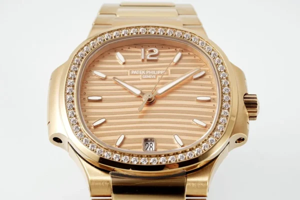 2C5AD7B9-7DB5-5315-12F0-DAD4245524B3.webp Patek Philippe Rose Gold Nautilus Watch