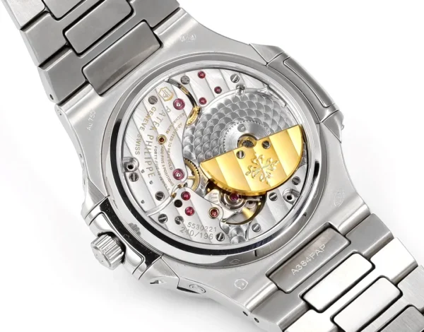 2FD365BD-B5AA-4C7B-F03C-693B90B15059.webp Patek Philippe Blue Nautilus Perpetual Calendar