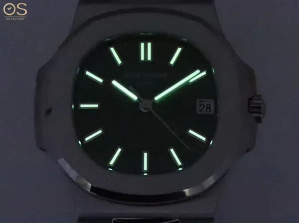 31A12094-932D-A5C3-14A7-CF2AA8E6D963.webp OSFactory Steel King Blue Nautilus Watch