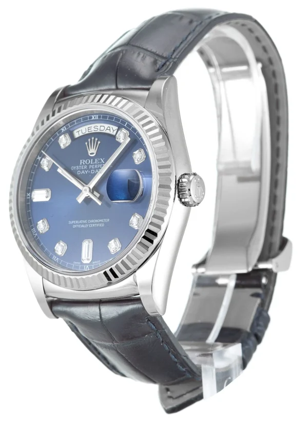 4281412C-9091-62D3-2BF3-05F098A6B916.webp Rolex Day-Date 36mm Blue Dial 118139