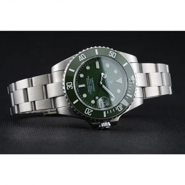 Rolex Submariner 41mm Green Dial 1454151