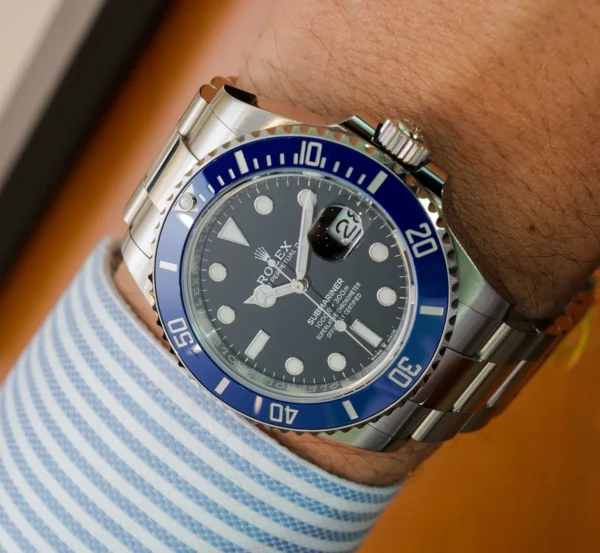 5C0EE64A-4F0F-1205-B3B9-3D27A85886D6.webp Superclone Rolex Submariner Cookie Monster 41mm Black Dial 126619LB