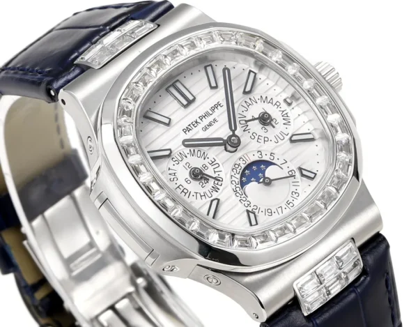 5E7576E0-870A-C990-1D4C-58185A605EC2.webp TW Patek Philippe Blue Nautilus Watch