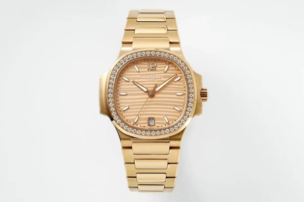 6DEE31FA-91CF-4A84-897C-CD356AC61F03.webp Patek Philippe Rose Gold Nautilus Watch