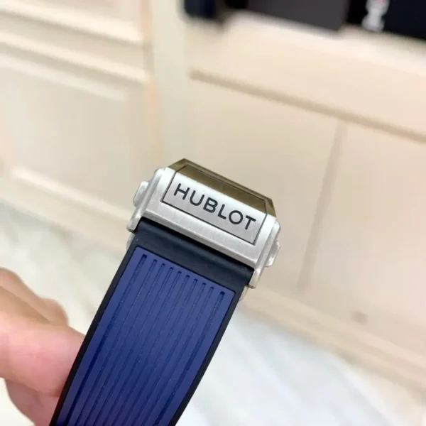 Hublot Big Bang Men Automatic Blue Rubber Watch 411.NX.5179.RX
