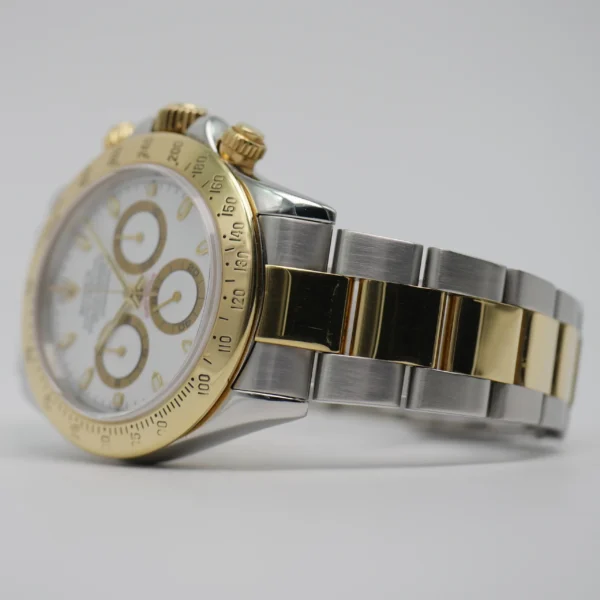7BD7A4D6-ACD8-B8A0-C4F4-3D53BEC96664.webp Superclone Rolex Daytona 40mm White Dial 116523-2