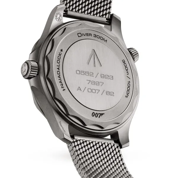 Omega Seamaster Men Automatic Black Titanium 007 Watch O21090422001001