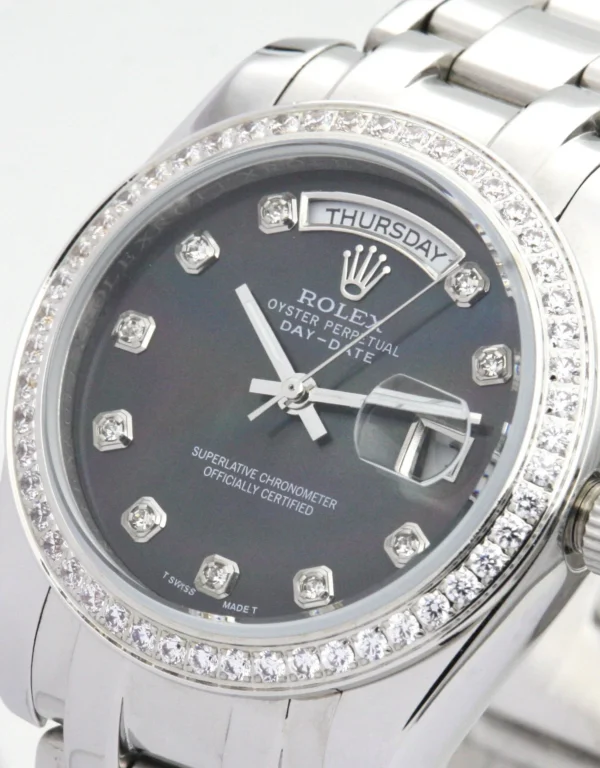 8561E19D-91F1-34FB-EBAD-D17936CC962D.webp Rolex Day-Date 36mm Black Dial 118346