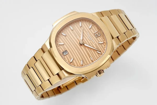 906A0170-AF2D-30B4-75B3-0FB9D3DCFC11.webp Patek Philippe Rose Gold Nautilus Watch