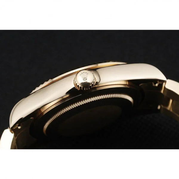 94E8E382-F9EC-960E-2DAE-09CB93796733.webp Rolex Sky-Dweller 41mm Gold Dial 80243