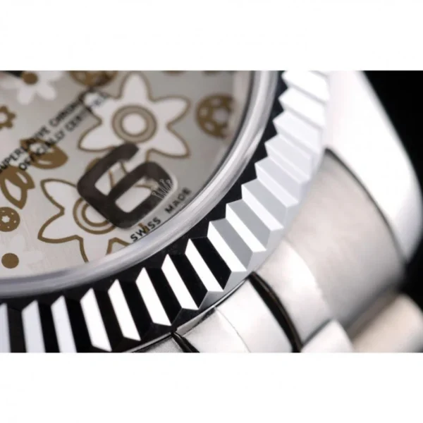 Rolex Datejust 41mm Silver Dial 41983