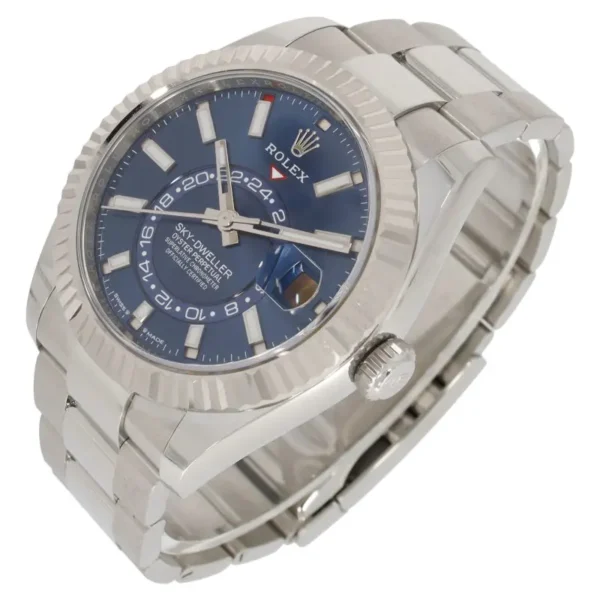 A526C033-C4E4-E367-BC5F-05FD01801AB4.webp Superclone Rolex Sky-Dweller 42 mm Bright blue Dial 336934 Oyster