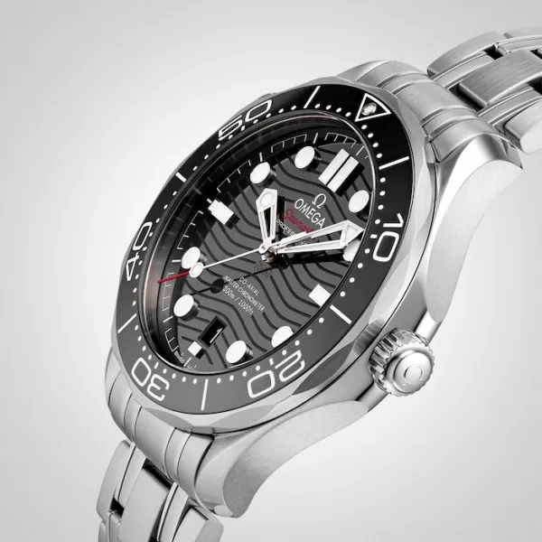 AE0C2081-1ADF-1B74-E136-79B8B668B1F0.webp Omega Seamaster Men Automatic Black Stainless Steel Watch O21030422001001
