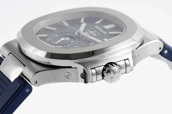 C1343A07-1382-FB38-5A4F-E77519848AF7.webp Patek Philippe Blue Nautilus Rubber Watch