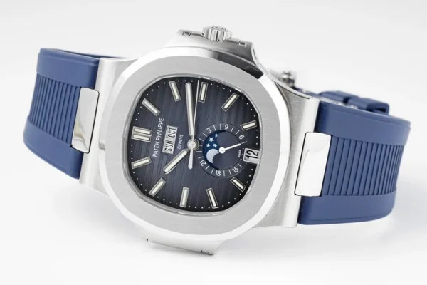 C1A14474-ADE8-E7D1-4FF6-1F3C9307D46E.webp Patek Philippe Blue Nautilus Rubber Strap Watch