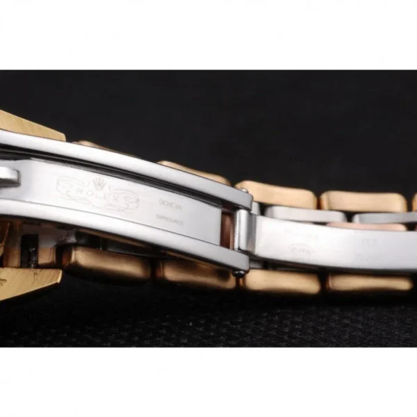 CB3CA2A8-E346-0A94-FE62-A4DD29DA746C.webp Rolex Datejust 28mm White Dial RL42