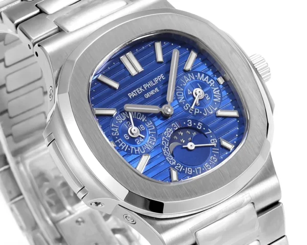 D282ECBD-0E14-3561-54BE-12D92D2FEB77.webp Patek Philippe Blue Nautilus Perpetual Calendar