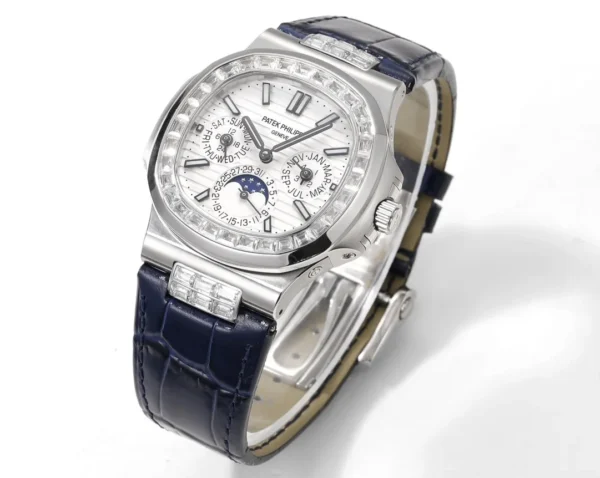 D6B5B0FB-56B0-450F-419F-D5908303F3D8.webp TW Patek Philippe Blue Nautilus Watch