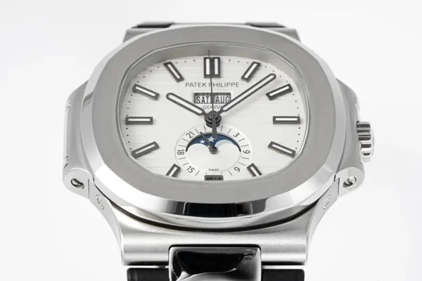 F30CC39B-A37D-C960-99D3-D0A65196FA77.webp Patek Philippe Nautilus Blue Rubber Strap Watch
