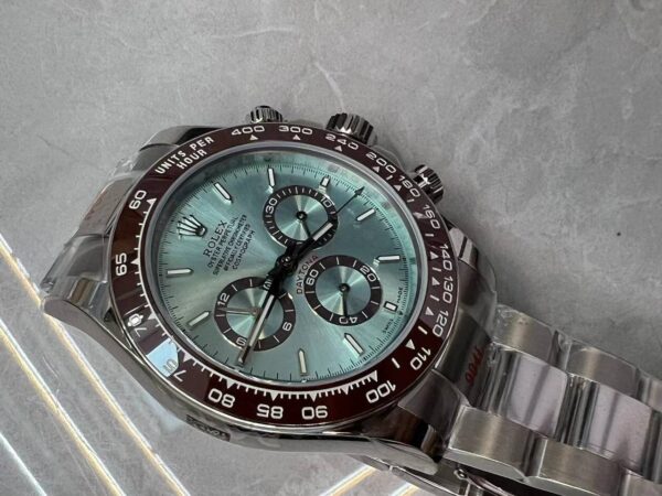 F3C42EAE-282F-8EDC-B6ED-AC773D45B070.jpg Superclone Rolex Daytona 40 mm 126506 Platona Open Caseback
