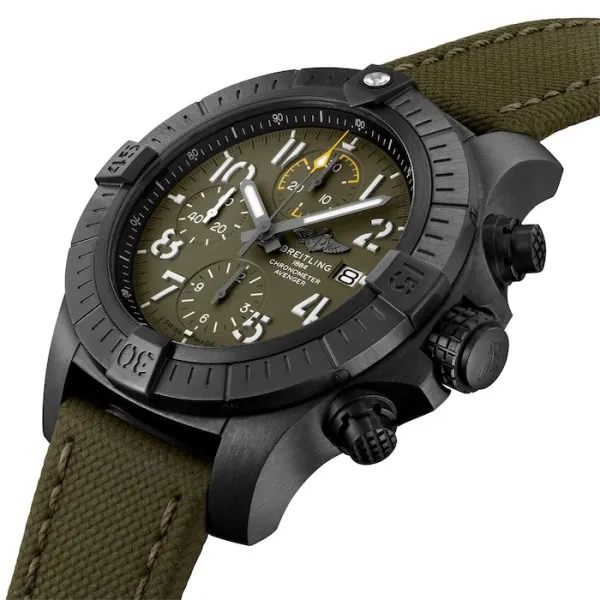 Breitling Avenger Men Automatic Green Leather Watch V13317101L1X2